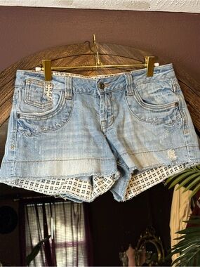 Light Blue Denim Women's Shorts with Embellished Pockets